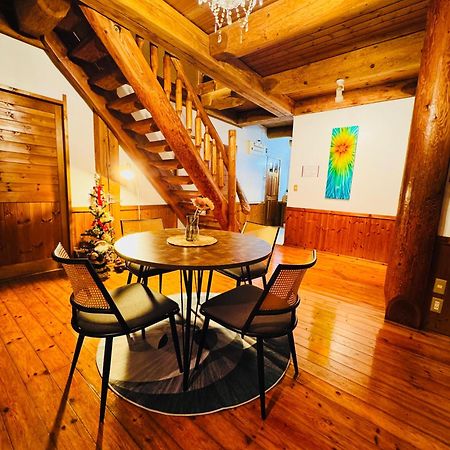 Yufuin Log House No Yado Tom Sawyer Hotel Kültér fotó