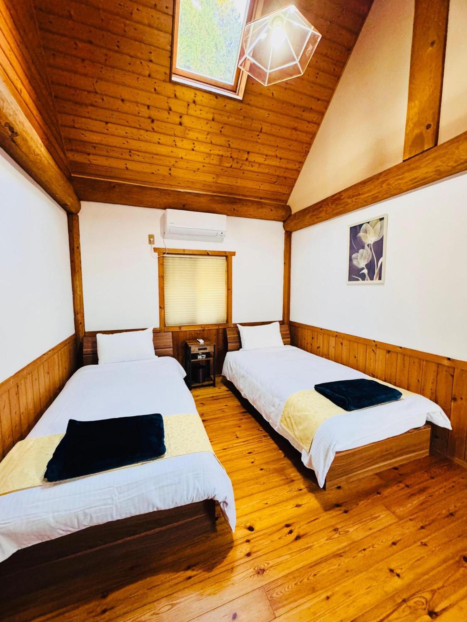 Yufuin Log House No Yado Tom Sawyer Hotel Kültér fotó