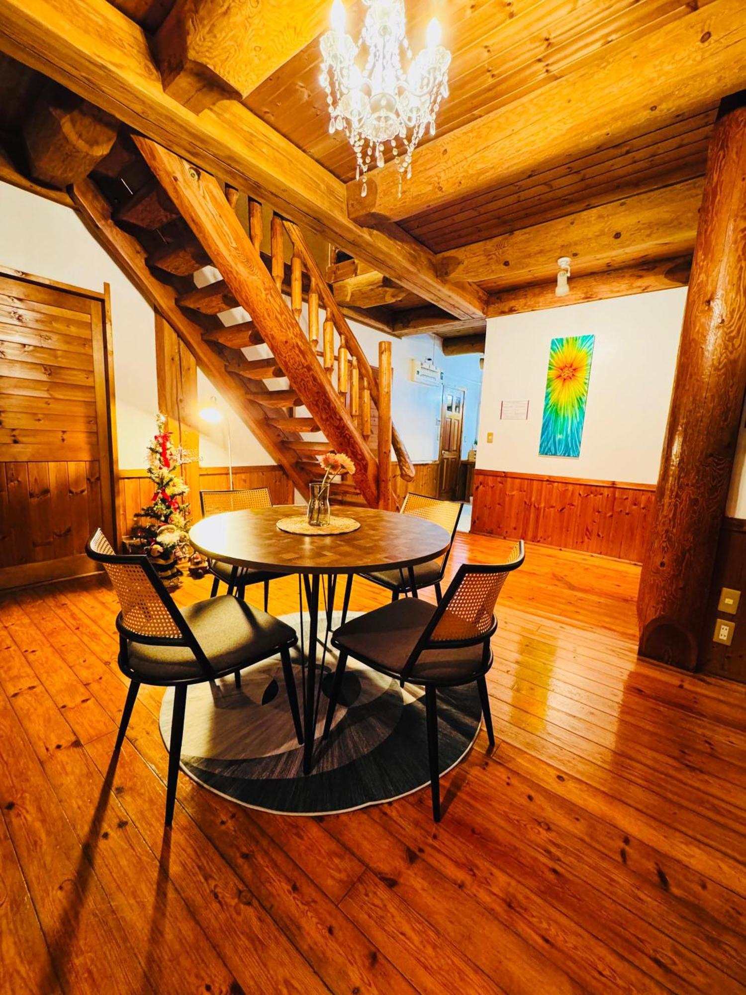 Yufuin Log House No Yado Tom Sawyer Hotel Kültér fotó