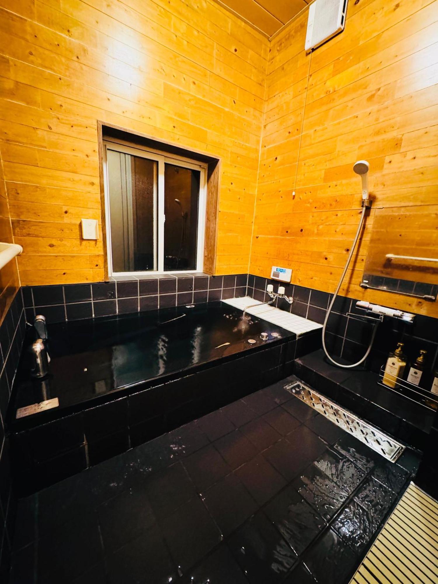 Yufuin Log House No Yado Tom Sawyer Hotel Kültér fotó