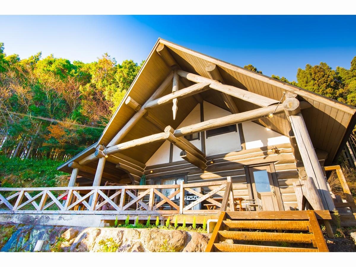 Yufuin Log House No Yado Tom Sawyer Hotel Kültér fotó
